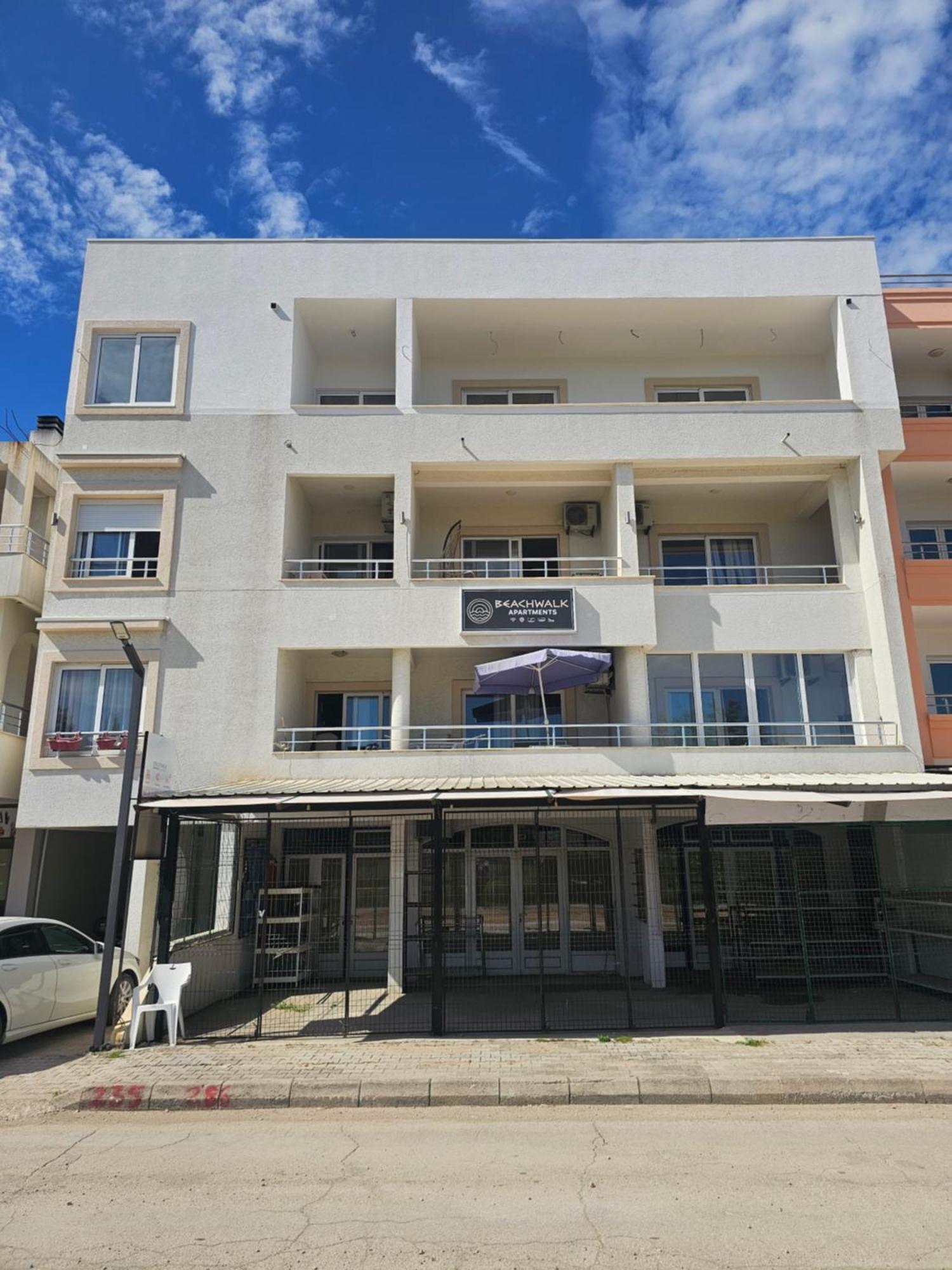 Beach Walk Apartments Ulcinj Exterior photo