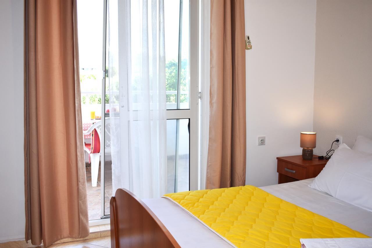 Beach Walk Apartments Ulcinj Exterior photo