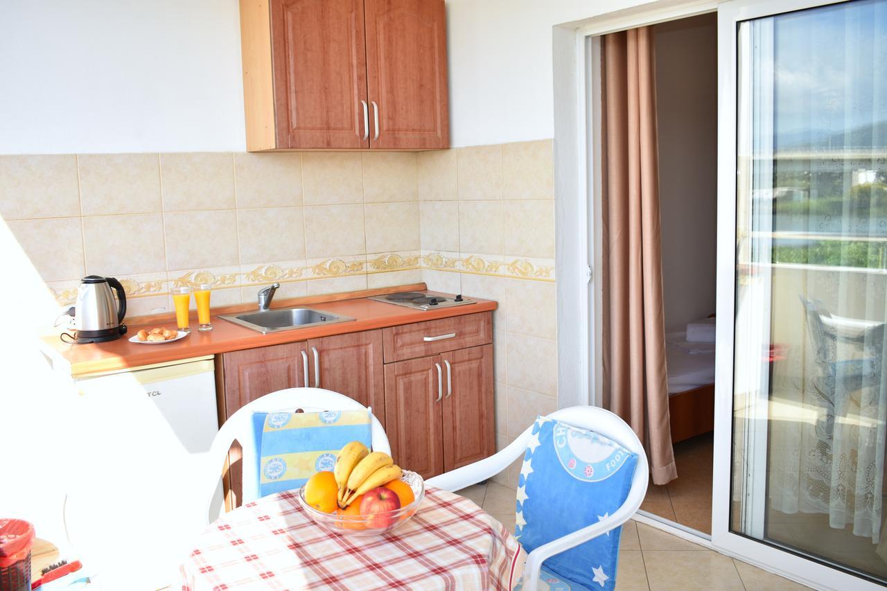 Beach Walk Apartments Ulcinj Exterior photo