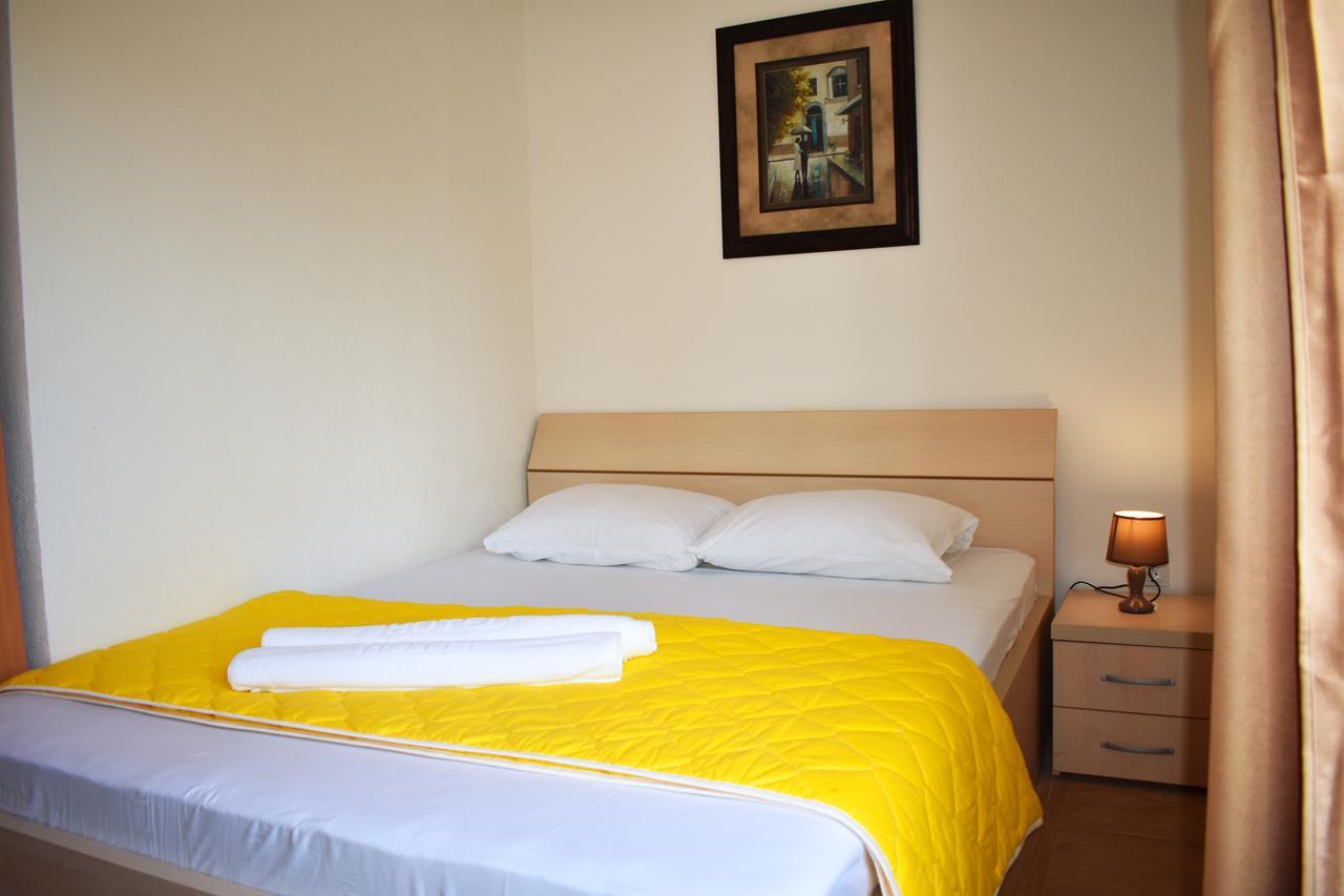 Beach Walk Apartments Ulcinj Exterior photo